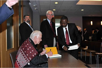 Former US President, President Jimmy Carter with Ajayi Aiyesa @Emory University 2014
